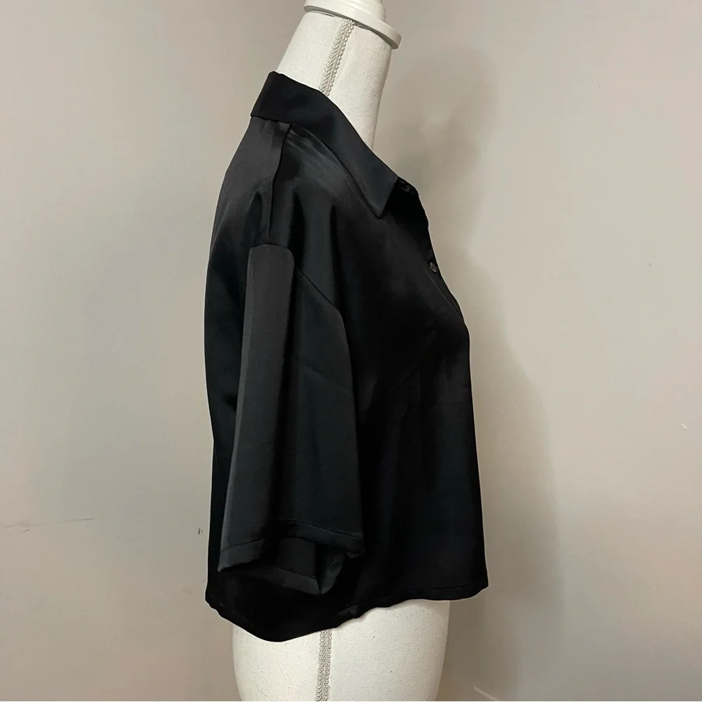 Abercrombie & fitch black satin short sleeve cropped polo - Picture 2 of 5